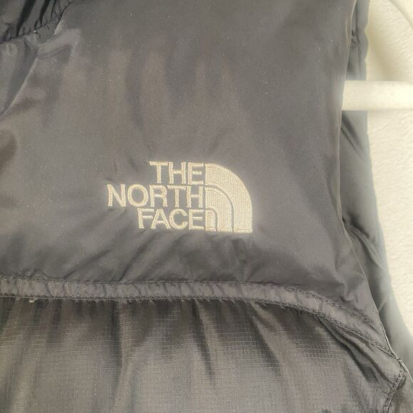 The North Face Nuptse 700 Down Vest Women’s Medium Black Puffer F09 - Picture 11 of 16